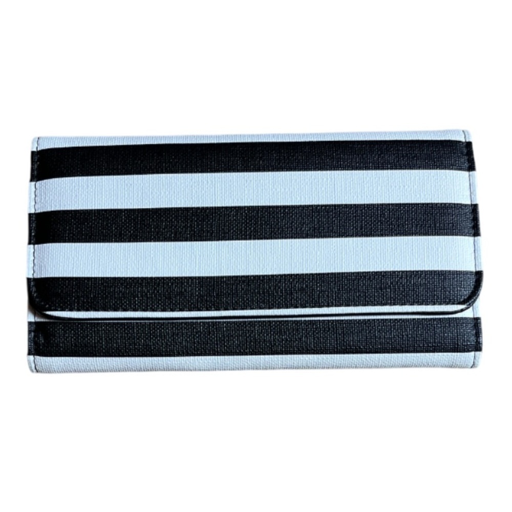Kut from the Kloth Slim Striped Tri Fold Wallet in black and white
